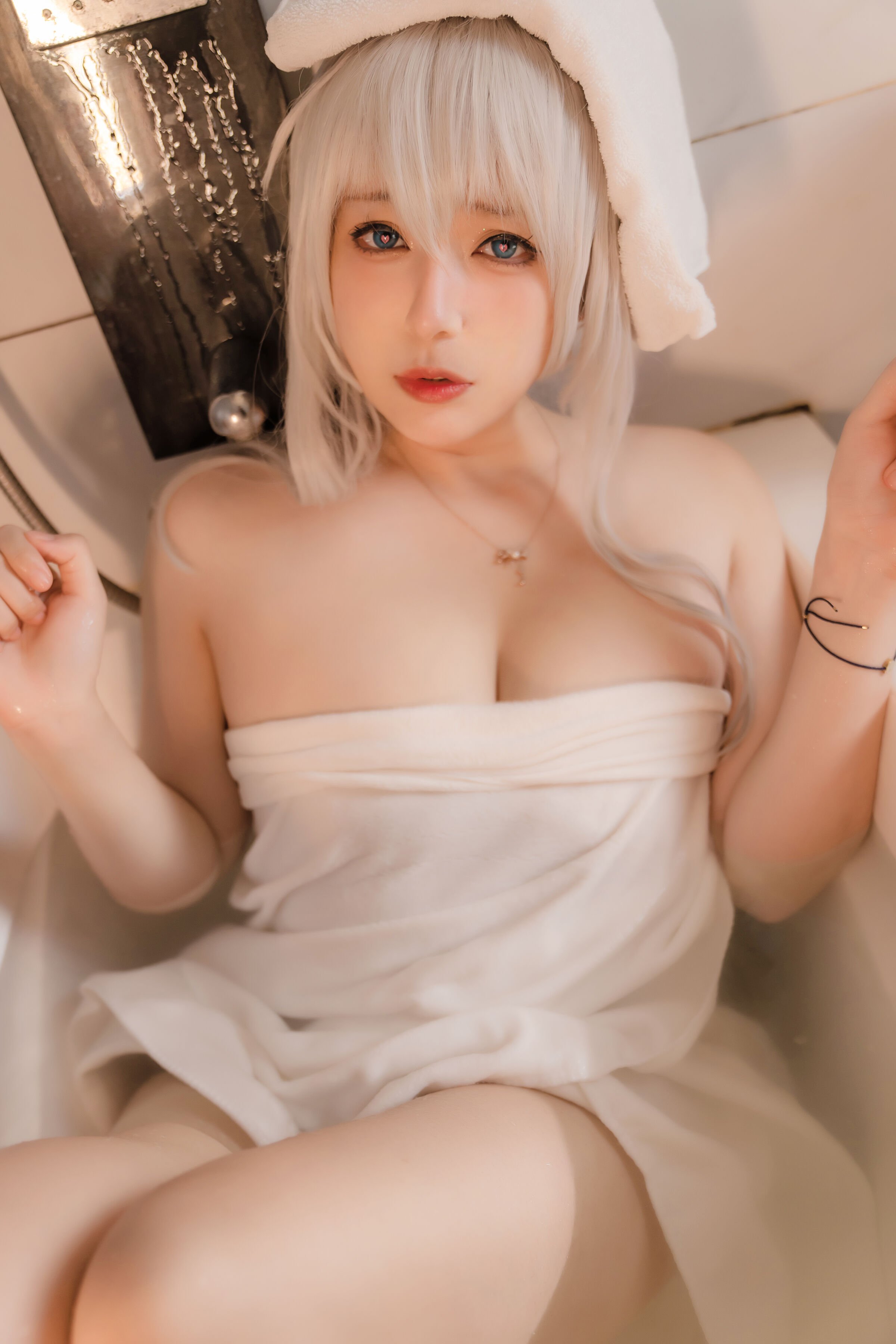 038